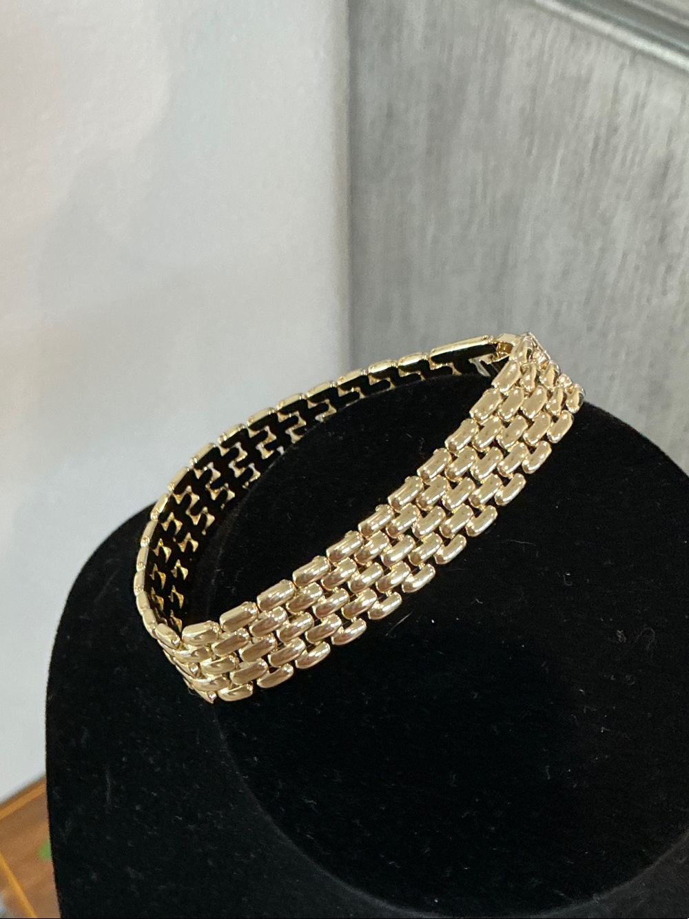 Gold-Tone Chain Link Bracelet - Women Jewelry